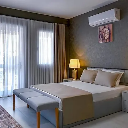 فندق Pier21 House